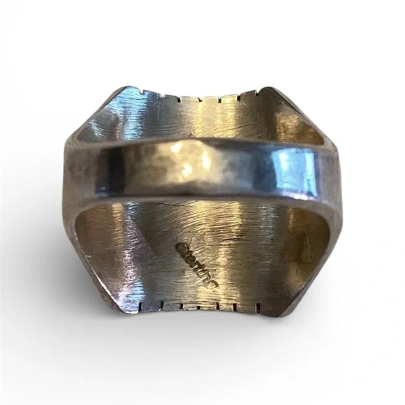 Vintage Navaho silver & 12 stone men’s ring handcrafted signed Ray Jack. Size 12